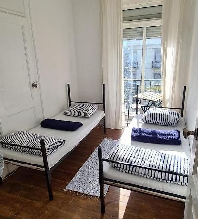 Bagetti Hostel Only For Girls ลิสบอน ภายนอก รูปภาพ