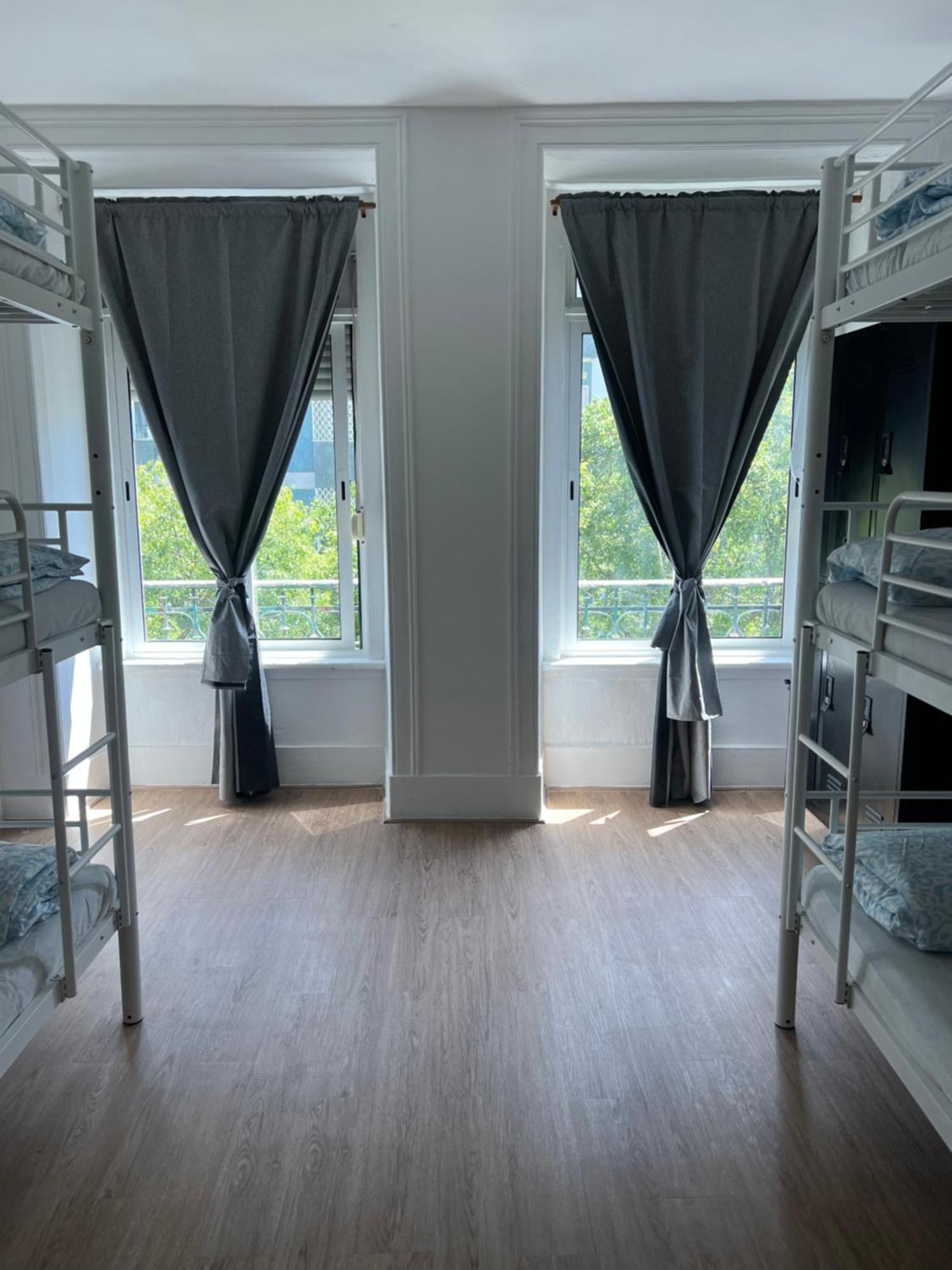 Bagetti Hostel Only For Girls ลิสบอน ภายนอก รูปภาพ